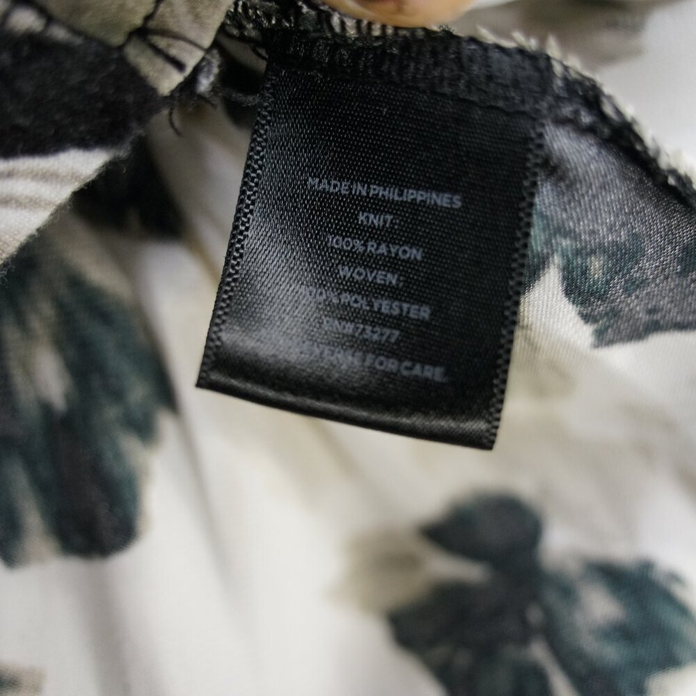 Women's Blouse T-Shirt, Vera Wang, Simply Vera, Black and White, Size Small - Picture 3 of 7